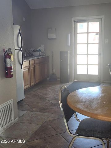5525 E THOMAS Road I3, Phoenix, AZ 85018