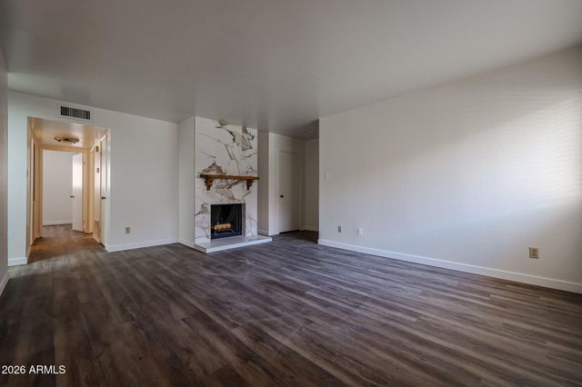 5525 E THOMAS Road I3, Phoenix, AZ 85018