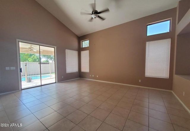 9481 W RUNION Drive, Peoria, AZ 85382