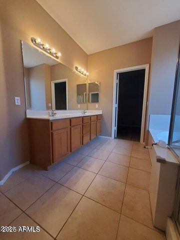 9481 W RUNION Drive, Peoria, AZ 85382