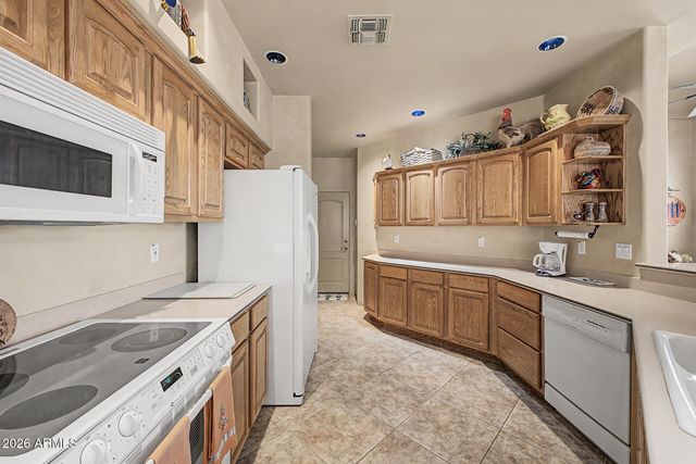 6540 E REDMONT Drive 11, Mesa, AZ 85215