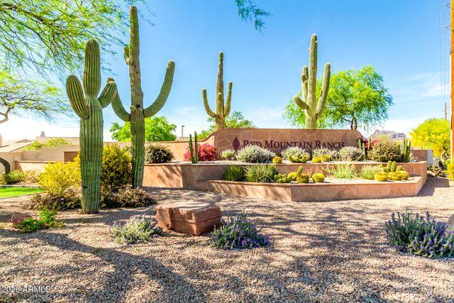 6540 E REDMONT Drive 11, Mesa, AZ 85215