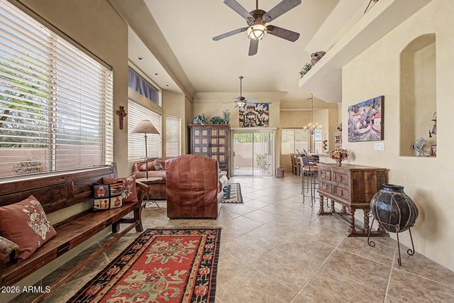 6540 E REDMONT Drive 11, Mesa, AZ 85215