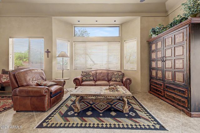 6540 E REDMONT Drive 11, Mesa, AZ 85215