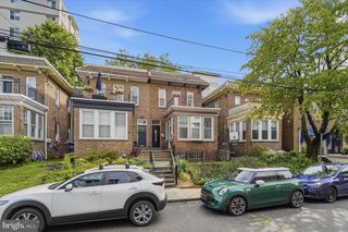 1 ATHENS AVE W #D, Ardmore, PA 19003