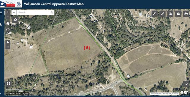 101 Scotty LN, Liberty Hill, TX 78642