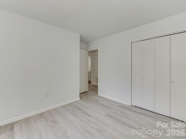 517 Fence Post Lane, Matthews, NC 28105