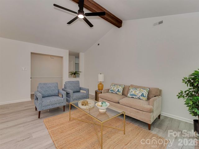 517 Fence Post Lane, Matthews, NC 28105