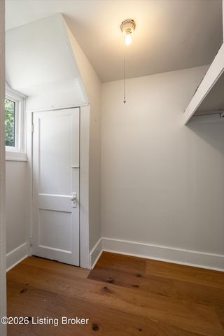 6306 S Watterson Trail, Louisville, KY 40291