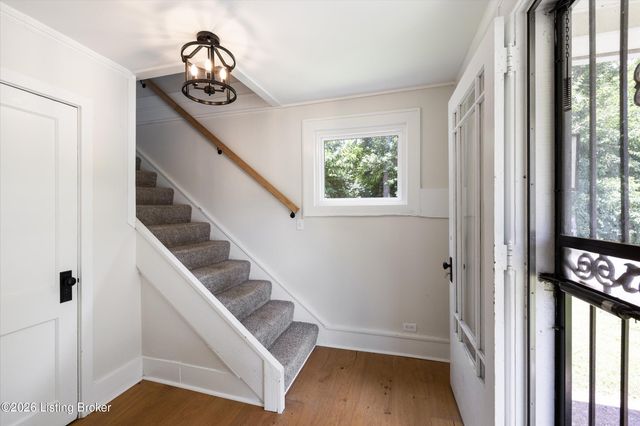 6306 S Watterson Trail, Louisville, KY 40291