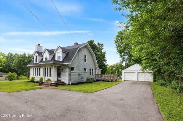 6306 S Watterson Trail, Louisville, KY 40291