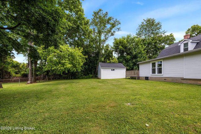6306 S Watterson Trail, Louisville, KY 40291