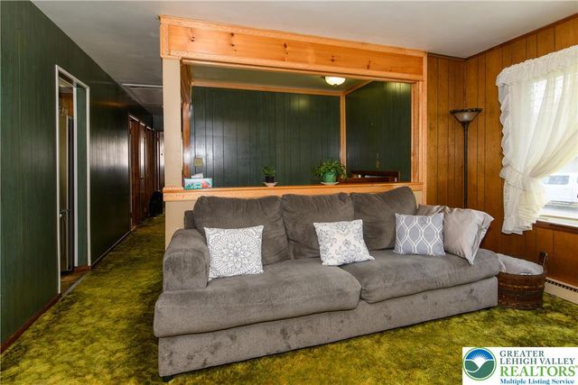 518 Penn Street, Bath Boro, PA 18014
