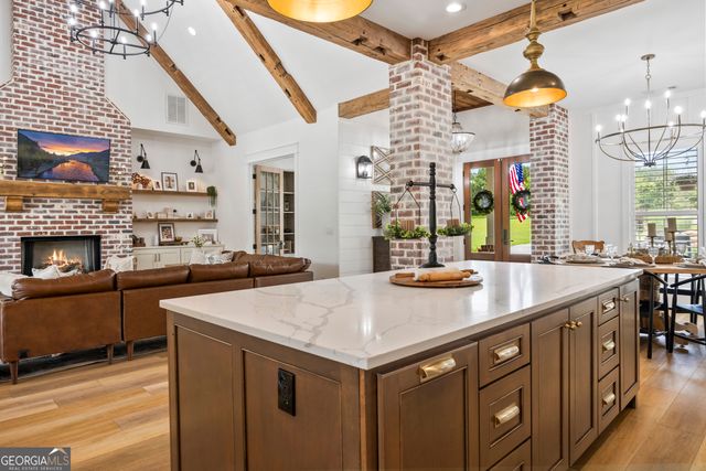 639 Frank Crook Road, Canon, GA 30520