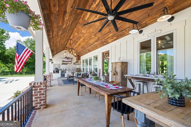 639 Frank Crook Road, Canon, GA 30520