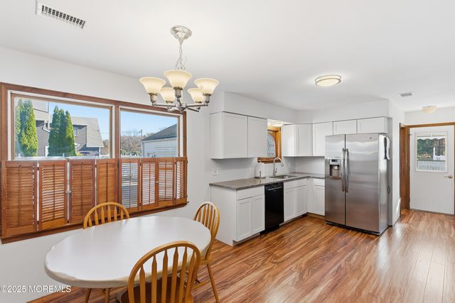 109 Foxhollow Drive, Lanoka Harbor, NJ 08734