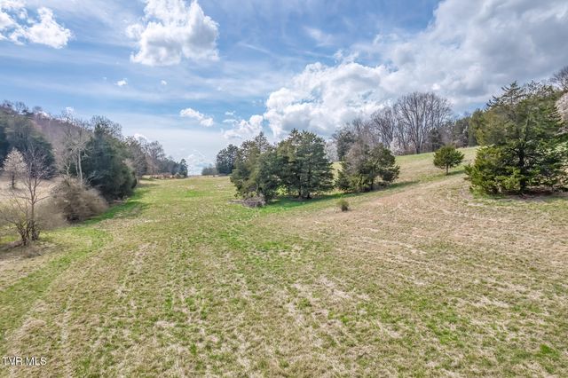 756 Highway 75, Blountville, TN 37617