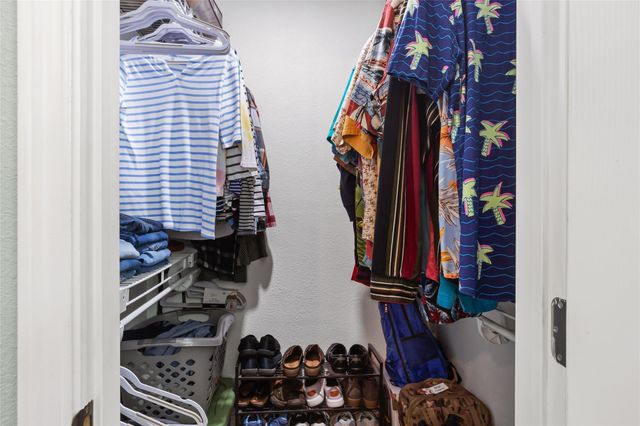 16806 David Glen Dr Drive, Friendswood, TX 77546