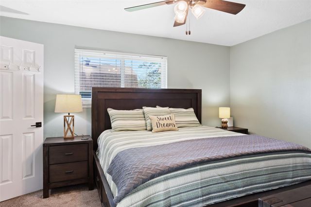 16806 David Glen Dr Drive, Friendswood, TX 77546