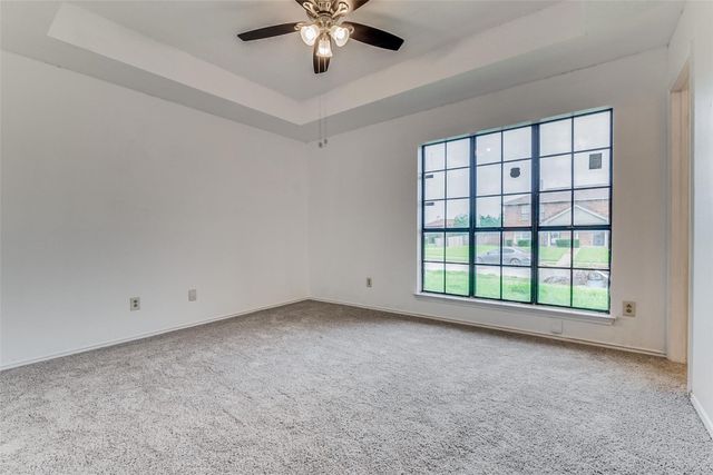 2917 Tanglewood Drive, Lancaster, TX 75134