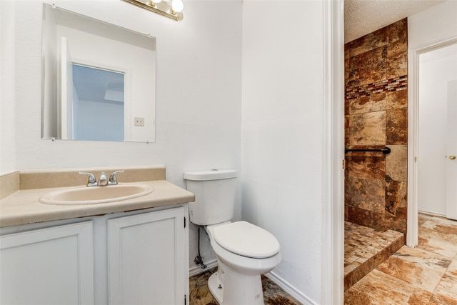 2917 Tanglewood Drive, Lancaster, TX 75134