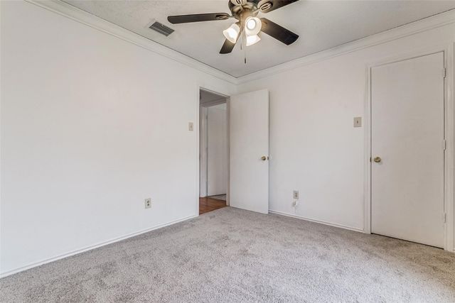 2917 Tanglewood Drive, Lancaster, TX 75134