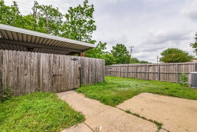 2917 Tanglewood Drive, Lancaster, TX 75134