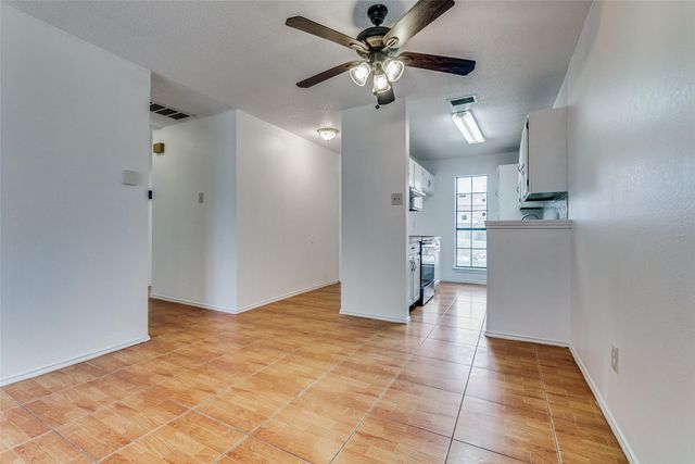 2917 Tanglewood Drive, Lancaster, TX 75134