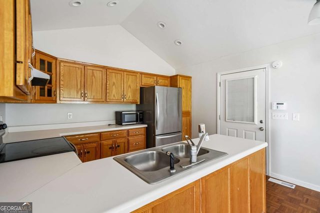 290 Reavesville Road, Bowdon, GA 30108