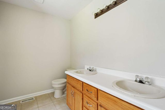 290 Reavesville Road, Bowdon, GA 30108