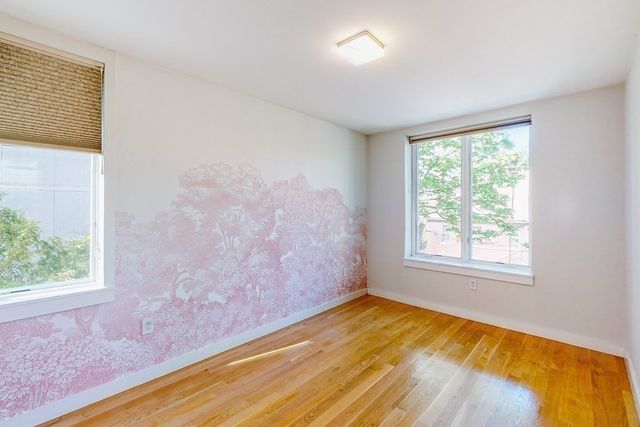 140 Banks St 140, Cambridge, MA 02138