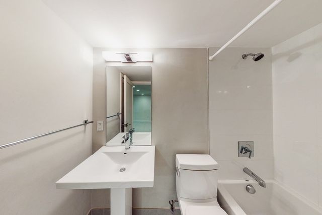 140 Banks St 140, Cambridge, MA 02138