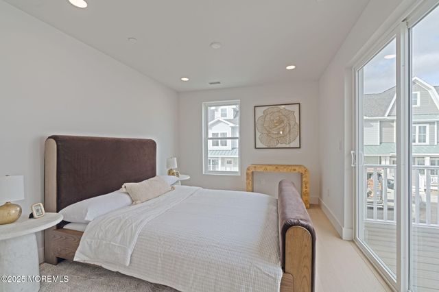 1 Railroad Avenue B5, Avon-by-the-sea, NJ 07717