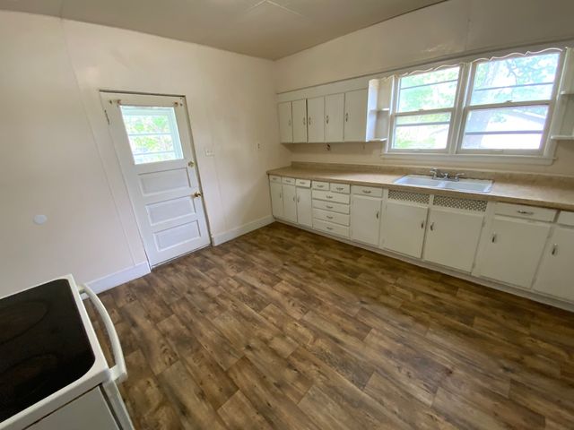 716 Robinson Street, Danville, IL 61832