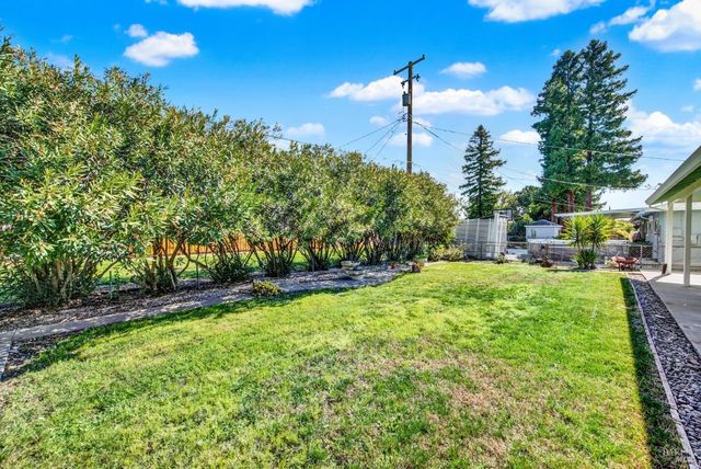 162 Isle Royale Cir, Vacaville, CA 95687
