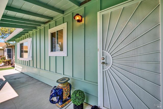 162 Isle Royale Cir, Vacaville, CA 95687