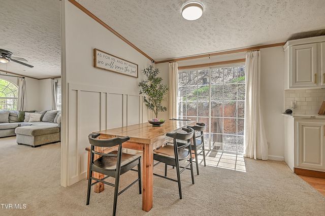 800 Chadwell Road, Kingsport, TN 37660