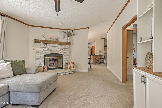 800 Chadwell Road, Kingsport, TN 37660