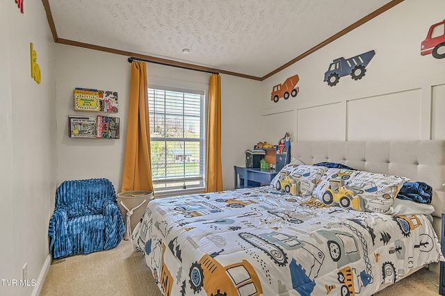 800 Chadwell Road, Kingsport, TN 37660