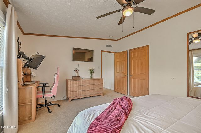 800 Chadwell Road, Kingsport, TN 37660