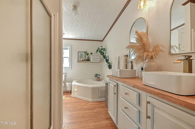 800 Chadwell Road, Kingsport, TN 37660