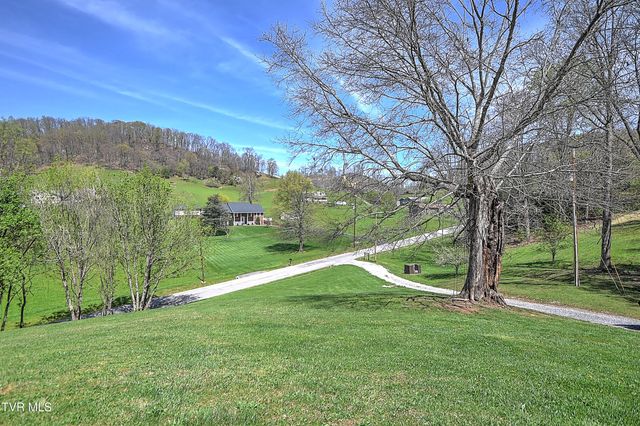 800 Chadwell Road, Kingsport, TN 37660