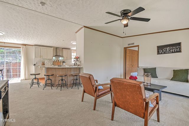 800 Chadwell Road, Kingsport, TN 37660