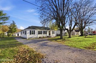 311 Alabama Ave, Clinton, TN 37716