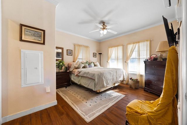 7018 N Martin Luther King Avenue, Hitchcock, TX 77563