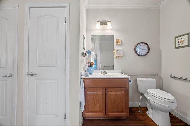 7018 N Martin Luther King Avenue, Hitchcock, TX 77563