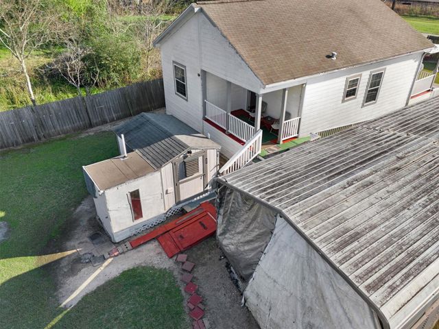 7018 N Martin Luther King Avenue, Hitchcock, TX 77563