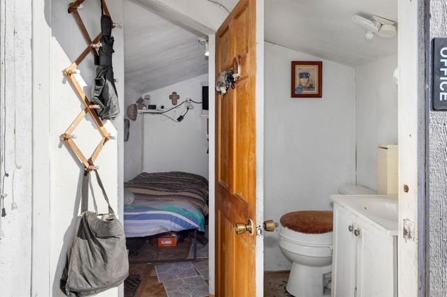 7018 N Martin Luther King Avenue, Hitchcock, TX 77563