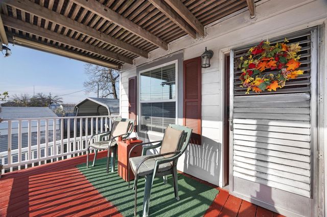 7018 N Martin Luther King Avenue, Hitchcock, TX 77563