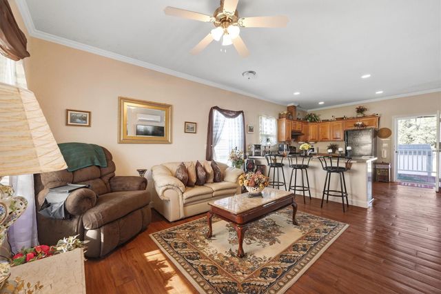 7018 N Martin Luther King Avenue, Hitchcock, TX 77563